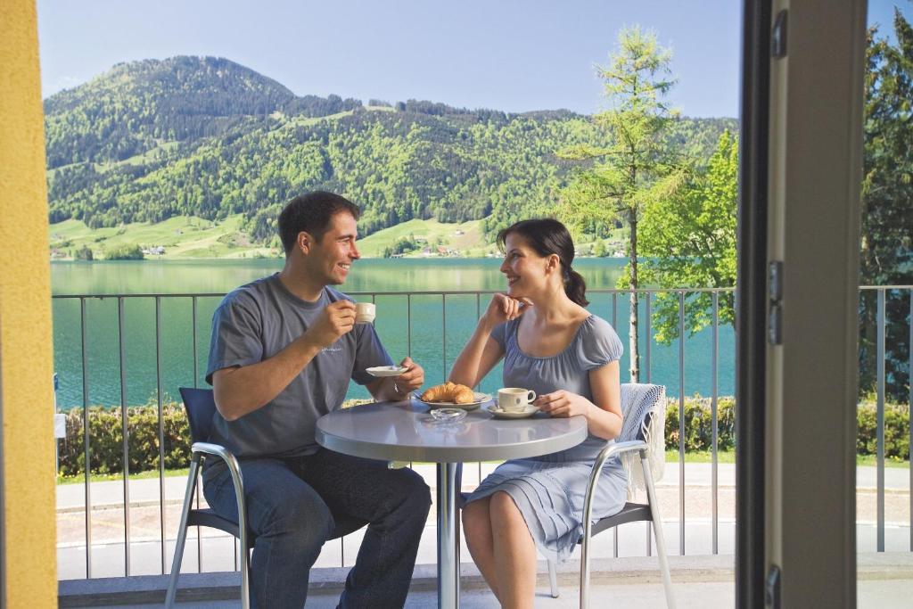 Hotel - Restaurant Eierhals Am Aegerisee Oberageri Екстер'єр фото
