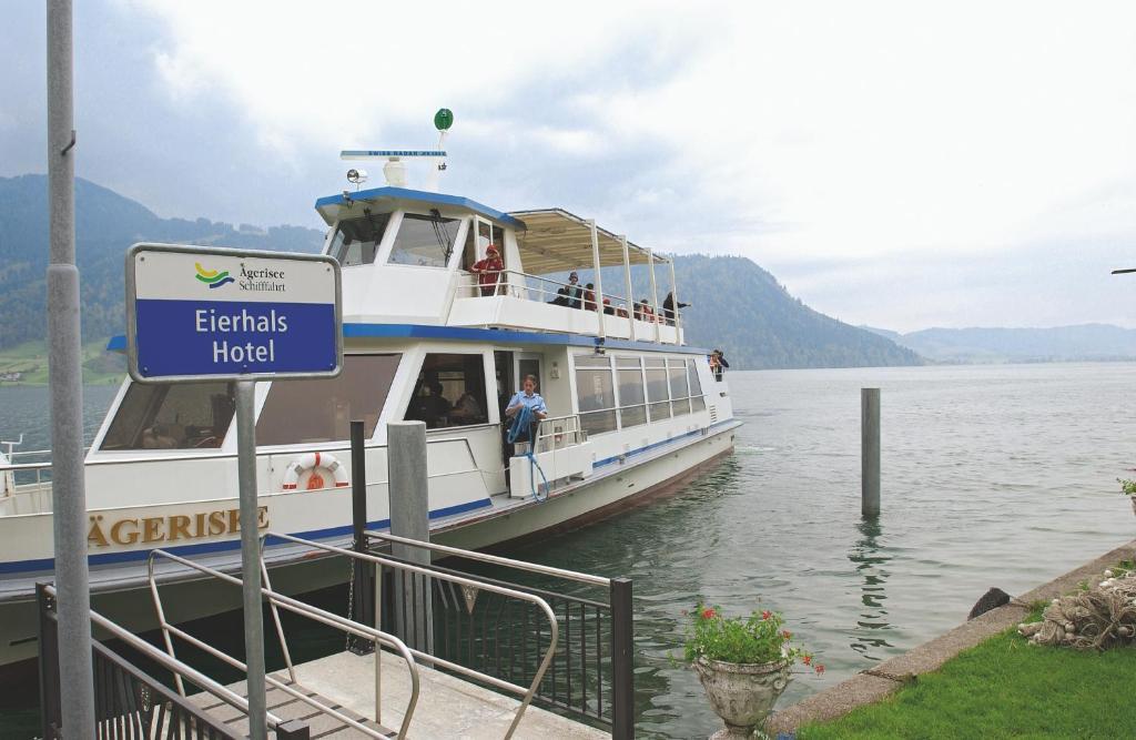 Hotel - Restaurant Eierhals Am Aegerisee Oberageri Екстер'єр фото