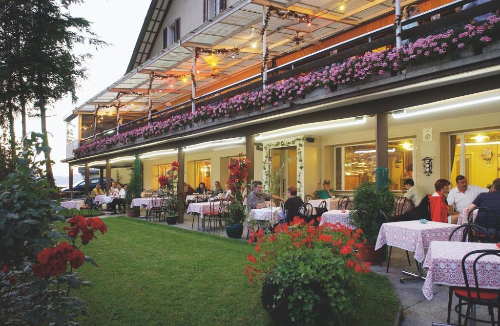 Hotel - Restaurant Eierhals Am Aegerisee Oberageri Екстер'єр фото